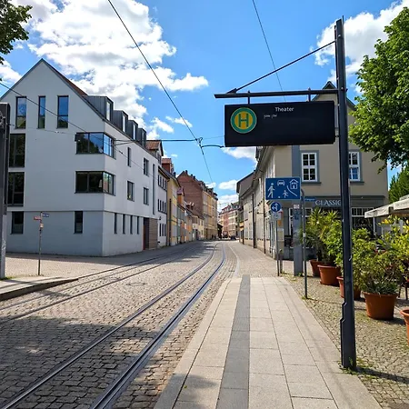 Bohnapartments - Am Theater- Wlan- Terrasse- - Vollausstattung *