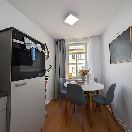 Apartment Bohnapartments - Am Theater- Wlan- Terrasse- - Vollausstattung *
